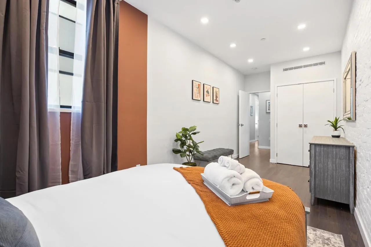 ניו יורק Swj Whole Bldg - Largest Place In Nyc_21 Beds_6 Apts דירה ניו יורק